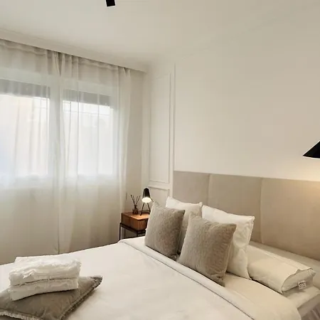 Atico Duplex Con Terraza En Santander Apartment *