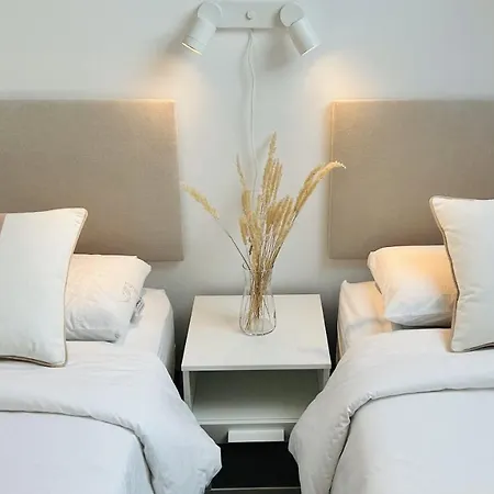 Atico Duplex Con Terraza En Santander * Santa Cruz De Bezana