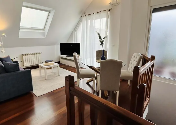 Atico Duplex Con Terraza En Santander Santa Cruz De Bezana